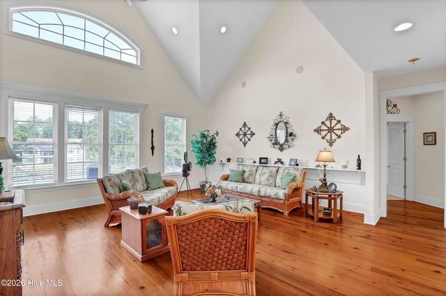 184 Olde Point Road, Hampstead, NC 28443