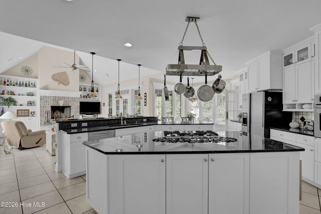 184 Olde Point Road, Hampstead, NC 28443