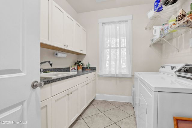 184 Olde Point Road, Hampstead, NC 28443