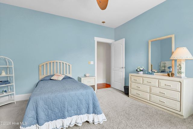 184 Olde Point Road, Hampstead, NC 28443