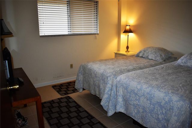 1716 GOLFVIEW DRIVE 1716, Tarpon Springs, FL 34689