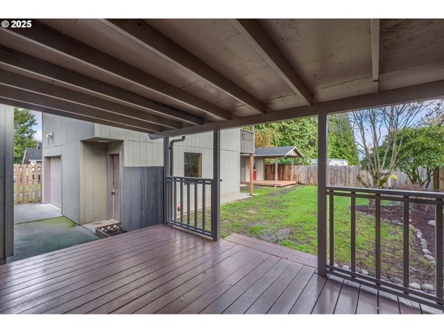 3004 OAK St, Longview, WA 98632