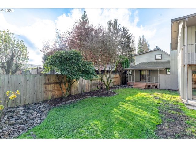 3004 OAK St, Longview, WA 98632