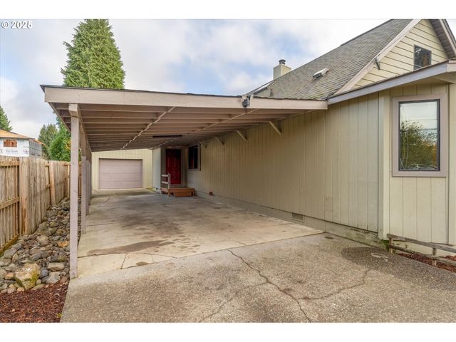 3004 OAK St, Longview, WA 98632