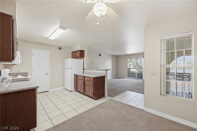 2606 South Durango Drive 250, Las Vegas, NV 89117