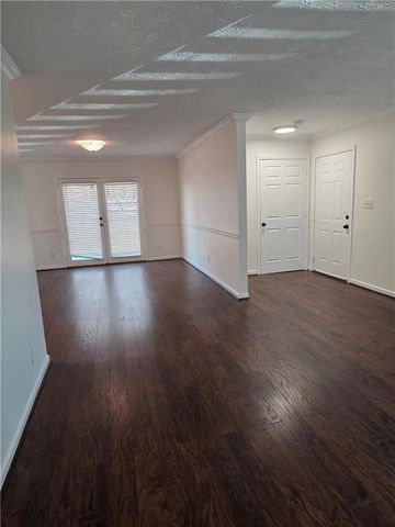 125 Sterling Court, Alpharetta, GA 30004