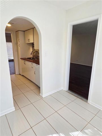 125 Sterling Court, Alpharetta, GA 30004