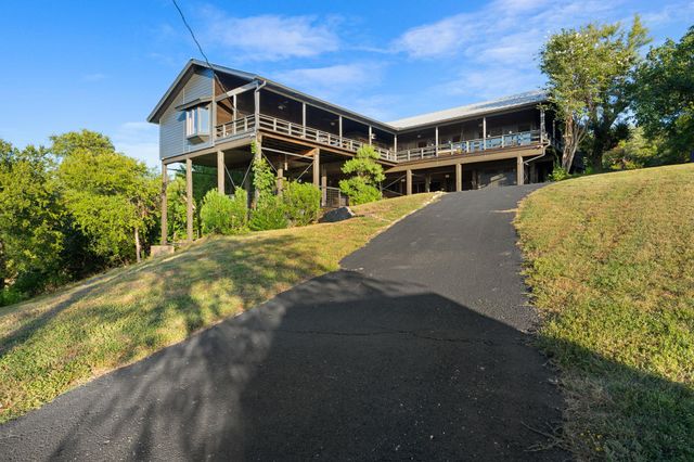 21106 Lakeshore DR, Lago Vista, TX 78645