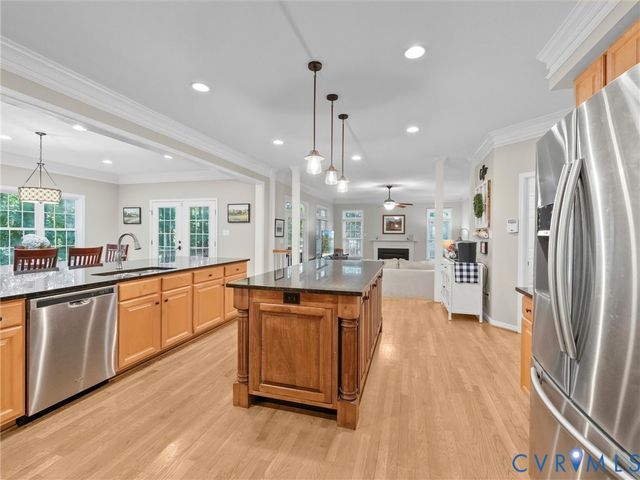 5431 Lemoore Dr, Glen Allen, VA 23059