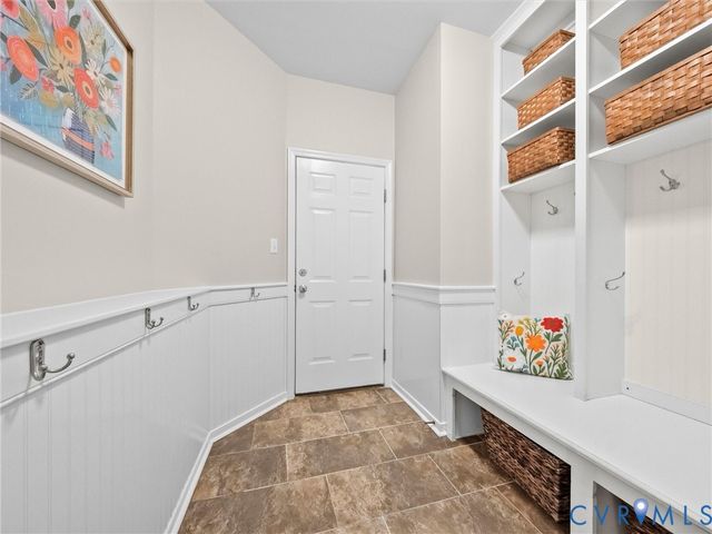 5431 Lemoore Dr, Glen Allen, VA 23059