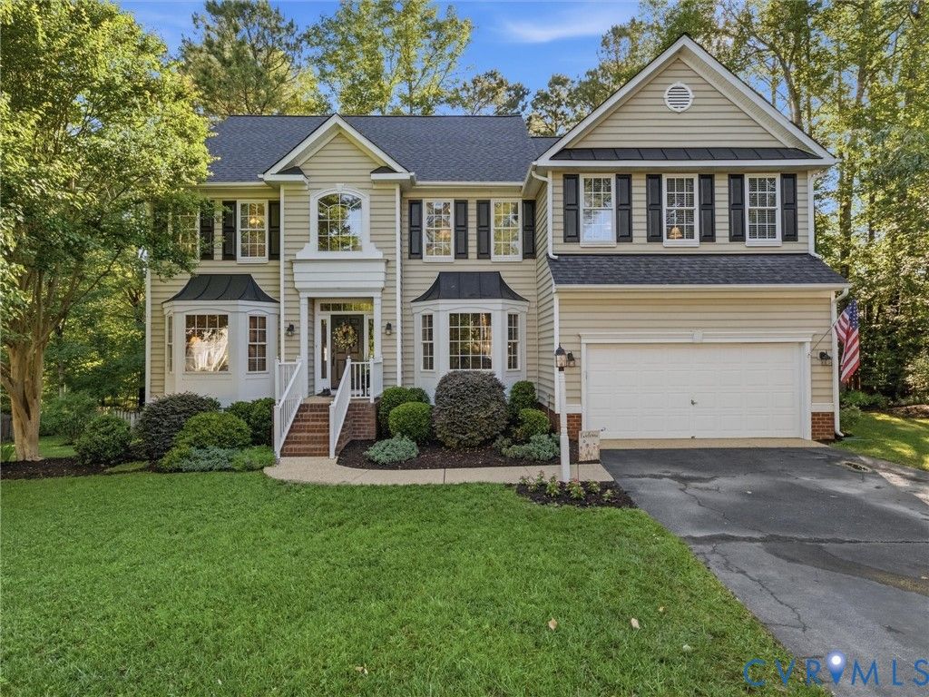 5431 Lemoore Dr, Glen Allen, VA 23059