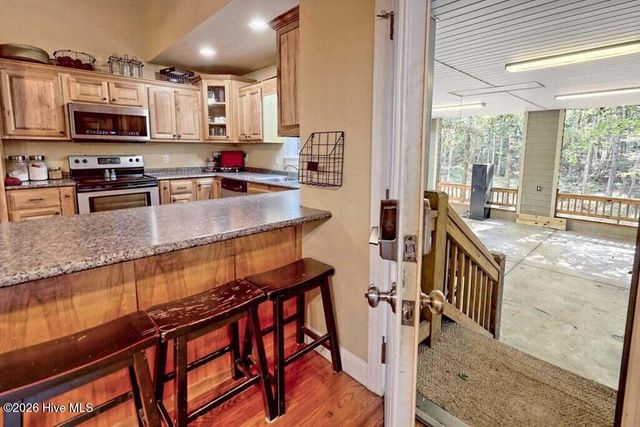 55 Rolling Oaks Road, Murphy, NC 28906
