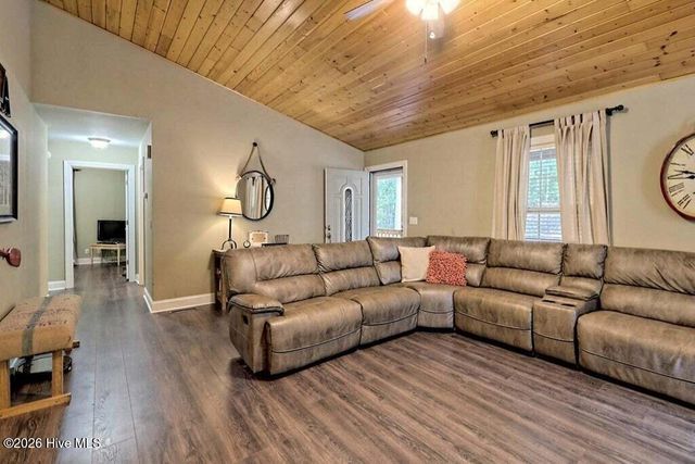 55 Rolling Oaks Road, Murphy, NC 28906
