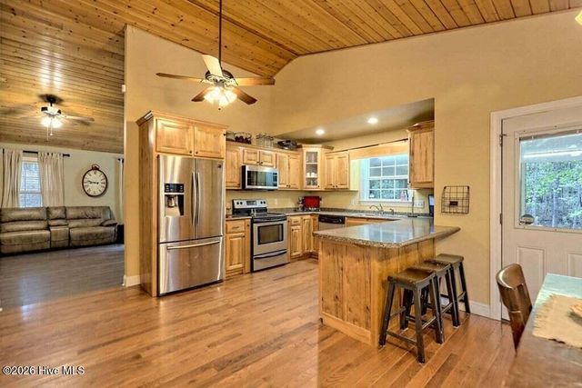 55 Rolling Oaks Road, Murphy, NC 28906