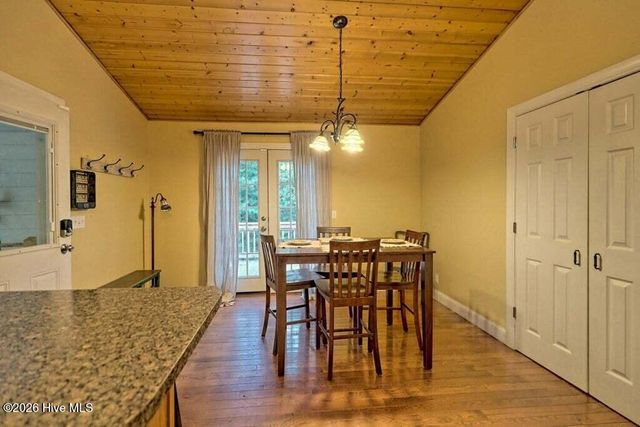 55 Rolling Oaks Road, Murphy, NC 28906
