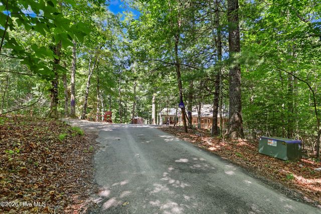 55 Rolling Oaks Road, Murphy, NC 28906