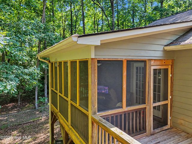 55 Rolling Oaks Road, Murphy, NC 28906