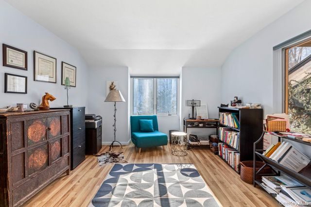 6 Lady Janes Way, Northport, NY 11768