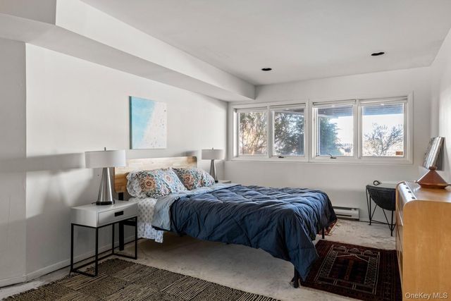 6 Lady Janes Way, Northport, NY 11768