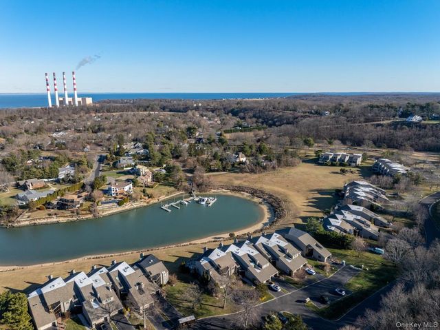 6 Lady Janes Way, Northport, NY 11768