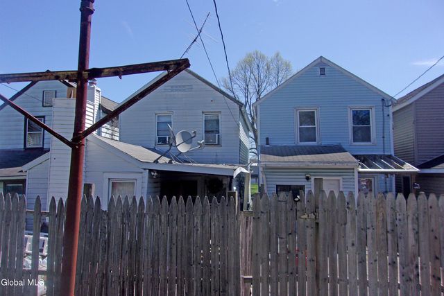 1337 2nd Avenue, Watervliet, NY 12189