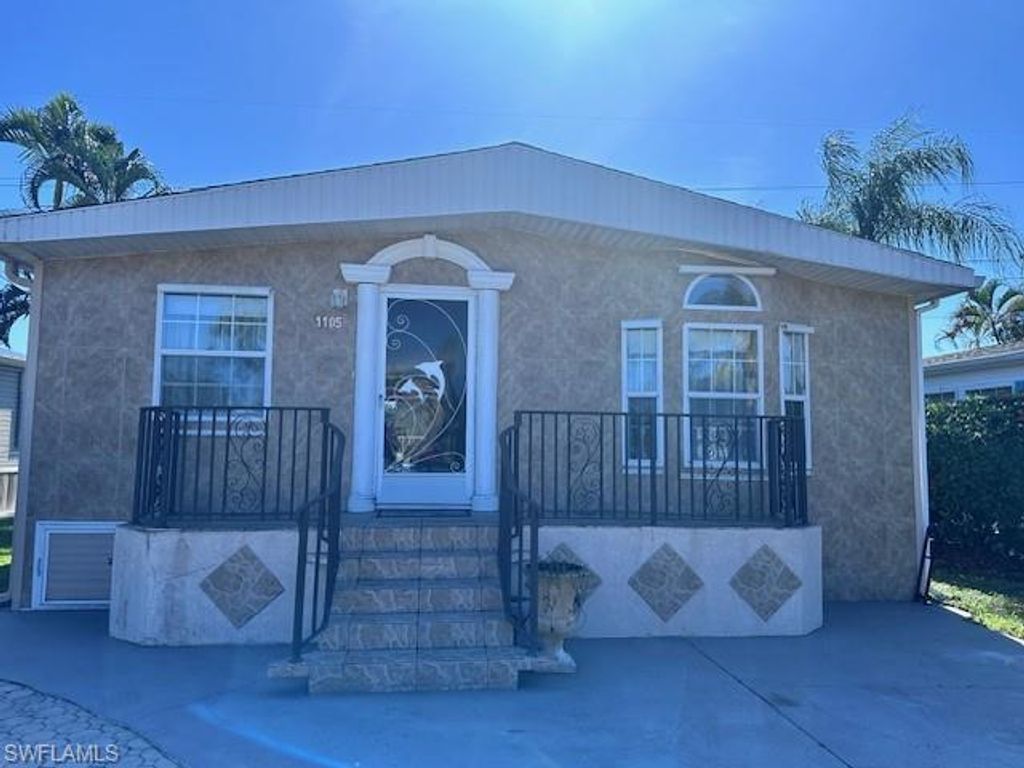 1105 Silver Lakes BLVD, NAPLES, FL 34114 — photo 2