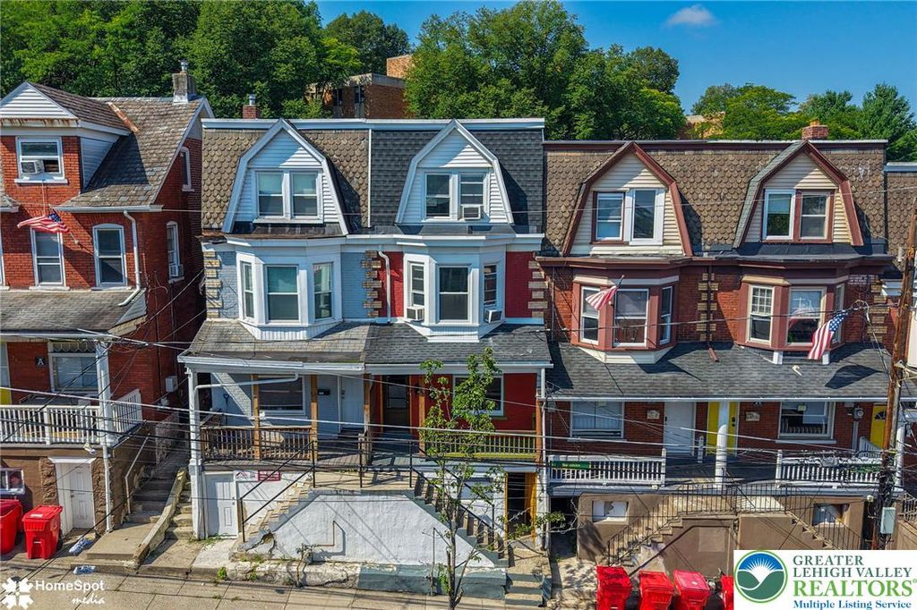 560 Hillside Avenue, Bethlehem City, PA 18015