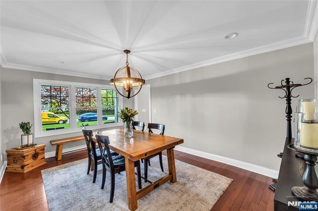 11 Amelia Drive, Old Tappan, NJ 07675