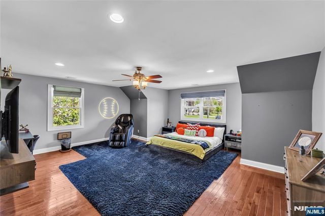 11 Amelia Drive, Old Tappan, NJ 07675