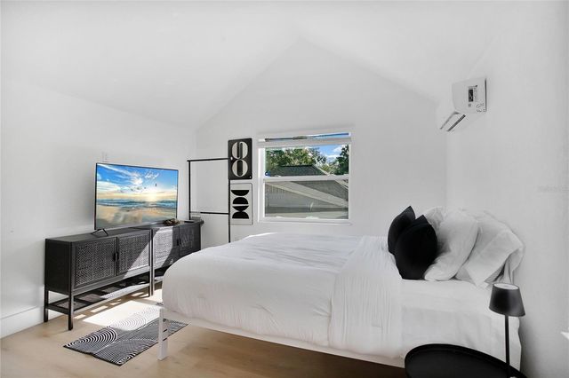 1205 HIGHLAND STREET S, St Petersburg, FL 33701