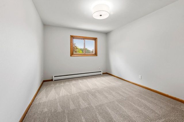 8480 Indian Creek PARKWAY, Fox Point, WI 53217