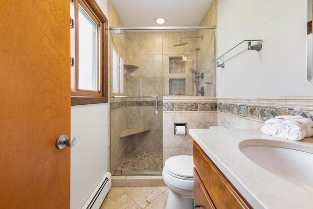 8480 Indian Creek PARKWAY, Fox Point, WI 53217