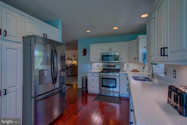 3932 LAUREL RUN, Columbia, PA 17512