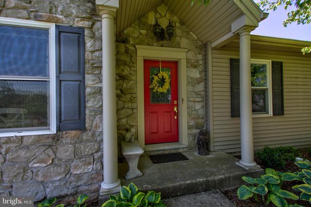 3932 LAUREL RUN, Columbia, PA 17512