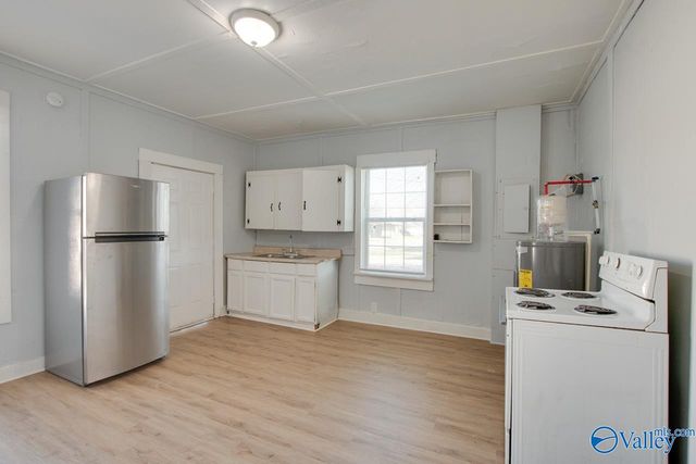 3701 Fairview Street, Huntsville, AL 35805