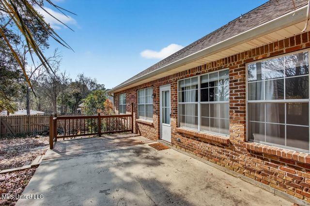 883 Alawai Avenue, Diamondhead, MS 39525