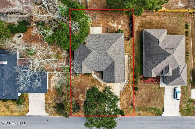 883 Alawai Avenue, Diamondhead, MS 39525