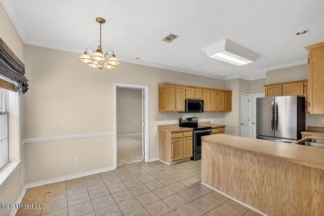 883 Alawai Avenue, Diamondhead, MS 39525