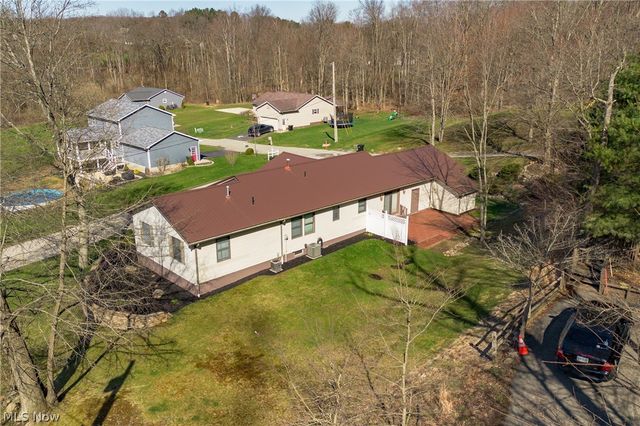 616 N James Street, East Palestine, OH 44413