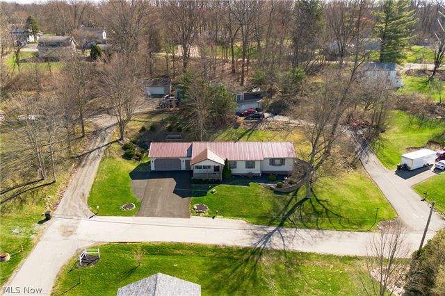 616 N James Street, East Palestine, OH 44413