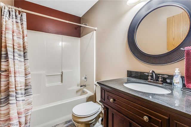 616 N James Street, East Palestine, OH 44413