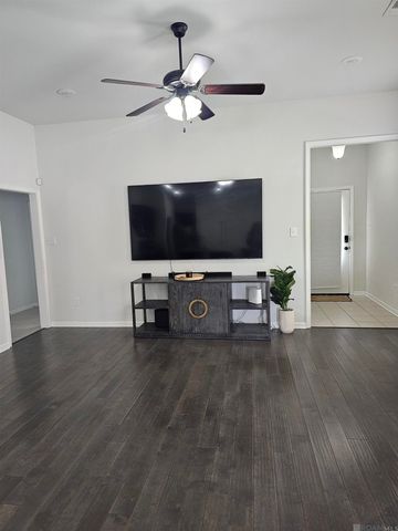 7961 Brown Hickory Ave, Baton Rouge, LA 70820