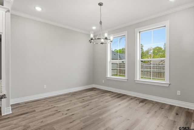 109 Hay Meadow Dr, Winona, TX 75792