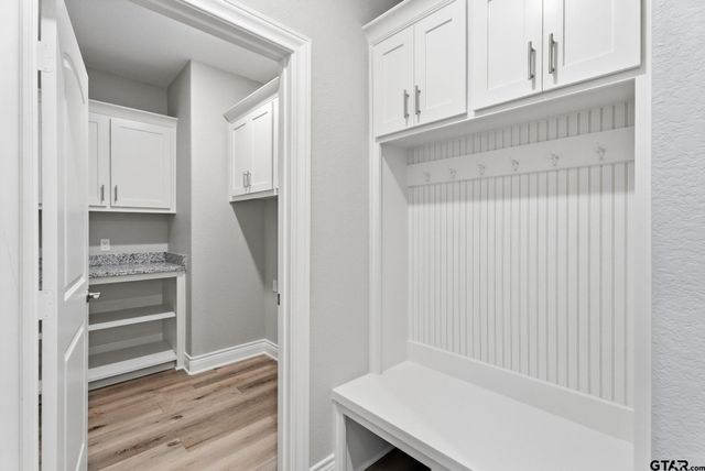 109 Hay Meadow Dr, Winona, TX 75792