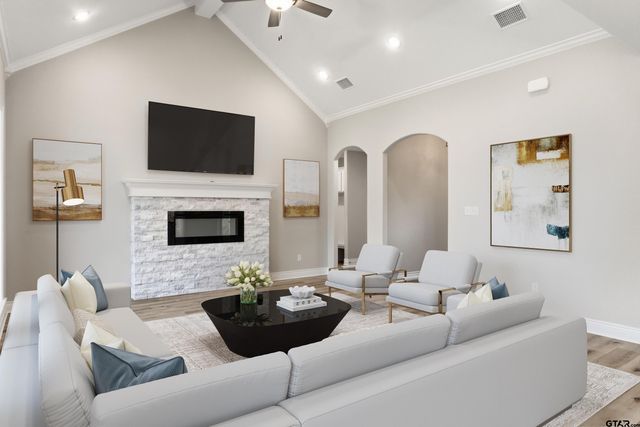 109 Hay Meadow Dr, Winona, TX 75792