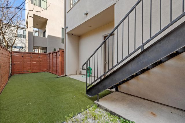 2417 Charleston Street, Houston, TX 77021