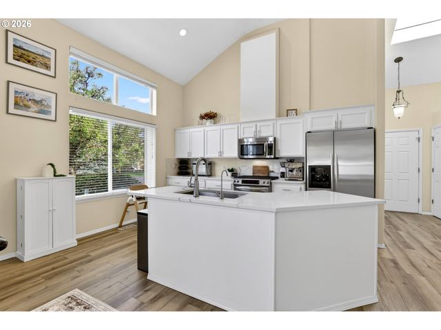 5883 WESTLAKE Loop, Keizer, OR 97303