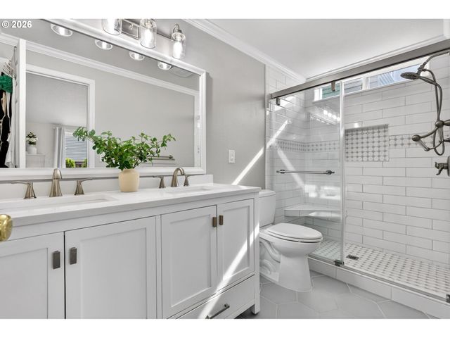 5883 WESTLAKE Loop, Keizer, OR 97303