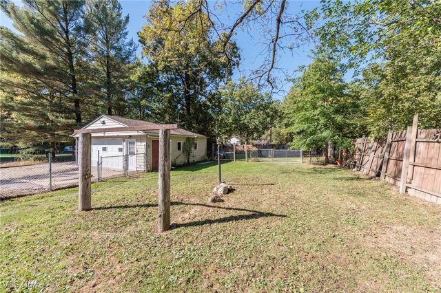 886 Archer Road, Bedford, OH 44146