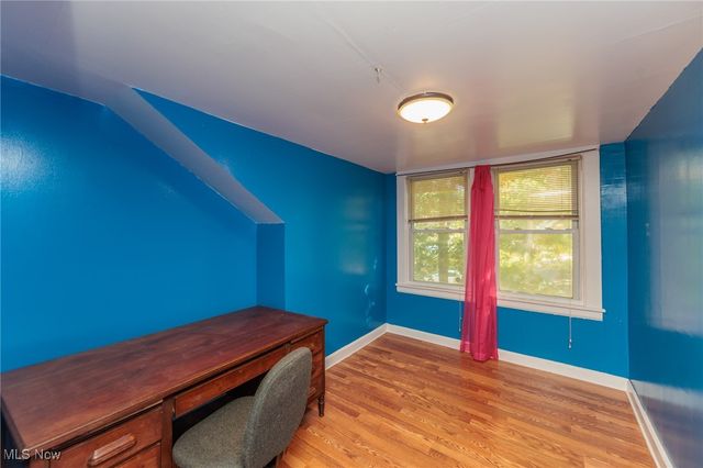 886 Archer Road, Bedford, OH 44146